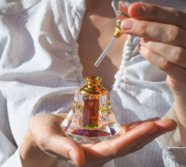 <h3><strong>Arabian Perfumes</strong></h3>